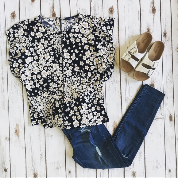 1 left⬇️JustUSA High Rise Distressed Skinny Jeans - Picture 10 of 15